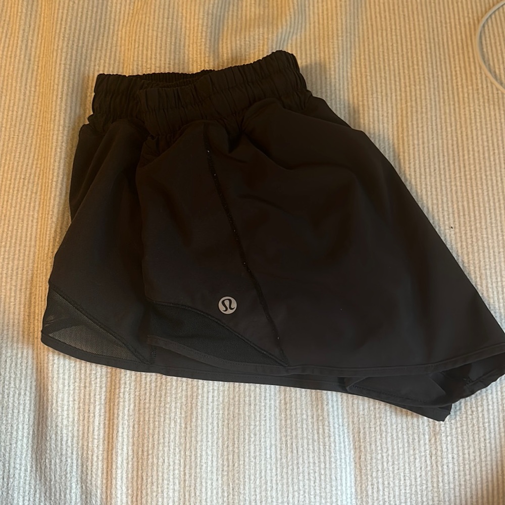 Lululemon hotty hot short